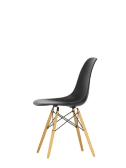 Eames Plastic Side Chair DSW, ahorntræ fra Vitra