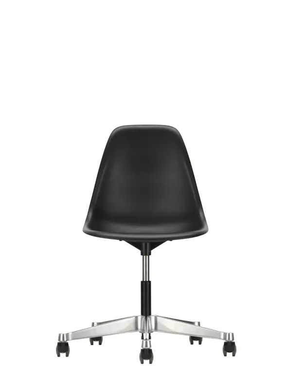 Eames Plastic Side Chair PSCC fra Vitra