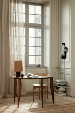 Feve Desk fra Ferm Living