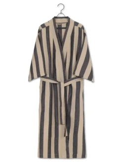 Field Robe, sand/black fra Ferm Living