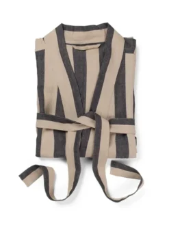 Field Robe, sand/black fra Ferm Living