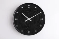 FJ Clock af Finn Juhl