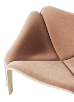 F300 Lounge Chair fra Gubi