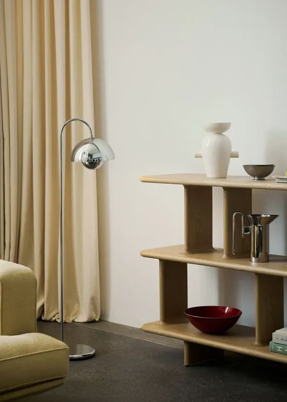 Flowerpot VP12 Gulvlampe fra &Tradition