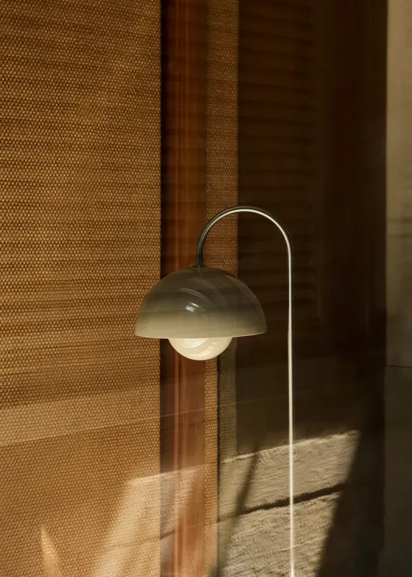 Flowerpot VP12 Gulvlampe fra &Tradition
