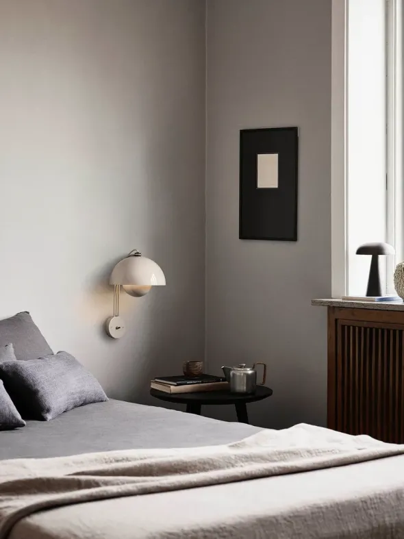 Flowerpot VP8 Væglampe af Verner Panton