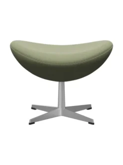 3127 Fodskammel til Ægget af Arne Jacobsen stofgr. 1