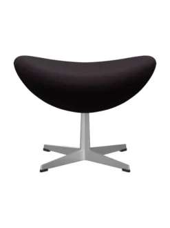 3127 Fodskammel til Ægget af Arne Jacobsen stofgr. 1