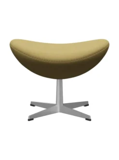 3127 Fodskammel til Ægget af Arne Jacobsen stofgr. 1
