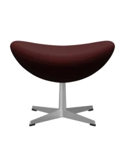 3127 Fodskammel til Ægget af Arne Jacobsen stofgr. 1