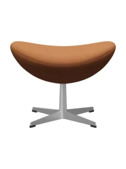 3127 Fodskammel til Ægget af Arne Jacobsen stofgr. 1