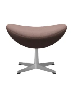 3127 Fodskammel til Ægget af Arne Jacobsen stofgr. 2