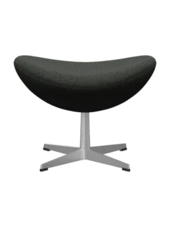 3127 Fodskammel til Ægget af Arne Jacobsen stofgr. 2
