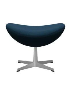 3127 Fodskammel til Ægget af Arne Jacobsen stofgr. 2