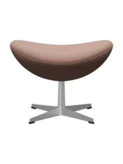 3127 Fodskammel til Ægget af Arne Jacobsen stofgr. 2