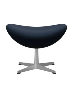 3127 Fodskammel til Ægget af Arne Jacobsen stofgr. 2