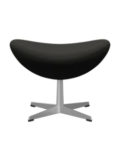 3127 Fodskammel til Ægget af Arne Jacobsen stofgr. 2