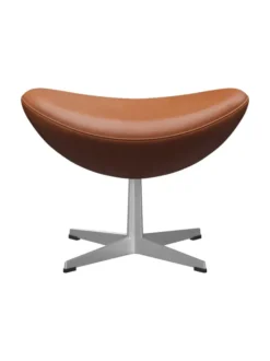 3127 Fodskammel til Ægget af Arne Jacobsen læder