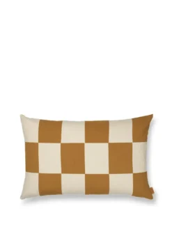 Fold Patchwork Cushion fra Ferm Living