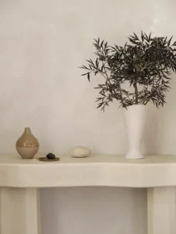 Fountain Vase 20 fra Ferm Living
