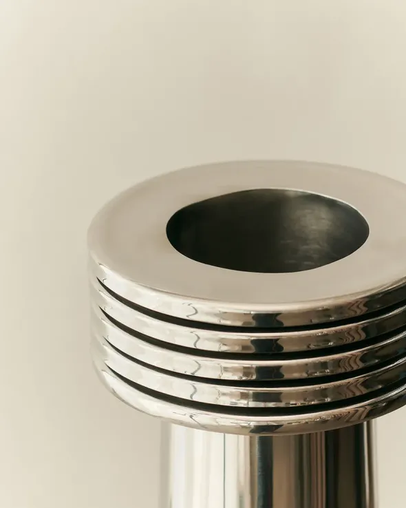 Fountain Vase 03 fra Louise Roe