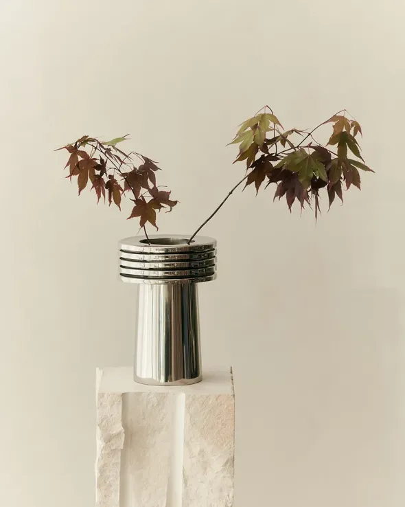 Fountain Vase 03 fra Louise Roe