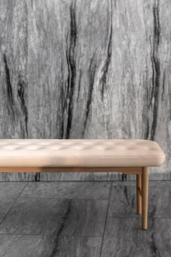 Foyer Bænk af Vilhelm Lauritzen