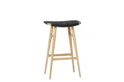 Freja barstol, eg, Leather Stripe Saddle Black fra Stellar Works