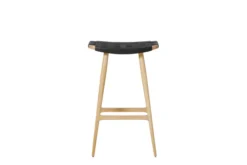Freja barstol, eg, Leather Stripe Saddle Black fra Stellar Works