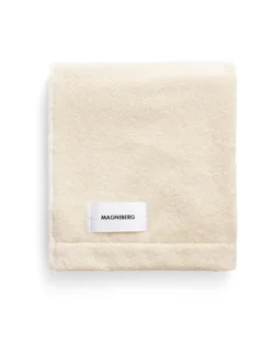 Gelato Towel, cocount white fra Magniberg