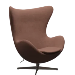 3316 Ægget loungestol, stel i brown bronze af Arne Jacobsen