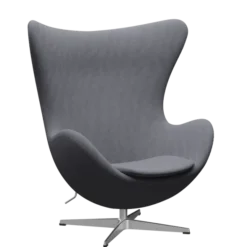 3316 Ægget loungestol, stel i børstet aluminium af Arne Jacobsen