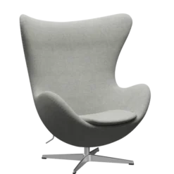 3316 Ægget loungestol, stel i børstet aluminium af Arne Jacobsen