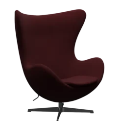 3316 Ægget loungestol, stel i sort af Arne Jacobsen