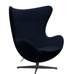 3316 Ægget loungestol, stel i sort af Arne Jacobsen