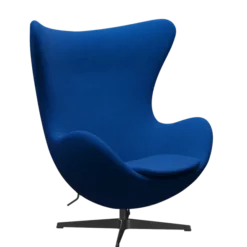 3316 Ægget loungestol, stel i sort af Arne Jacobsen