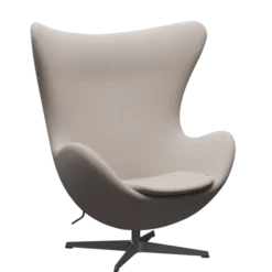 3316 Ægget loungestol, stel i warm graphite af Arne Jacobsen