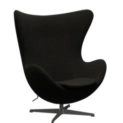 3316 Ægget loungestol, stel i warm graphite af Arne Jacobsen
