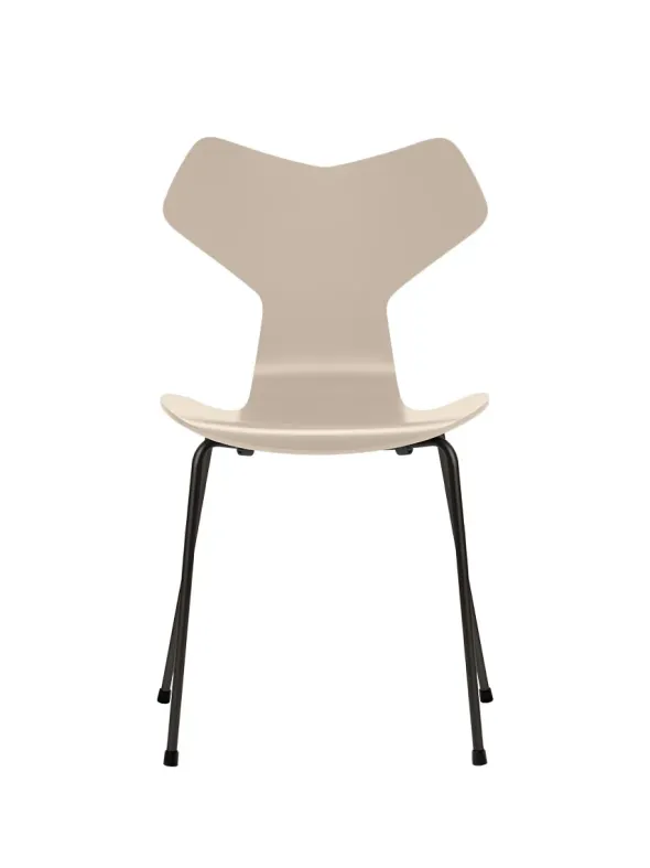 3130 Grand Prix stol lakeret af Arne Jacobsen