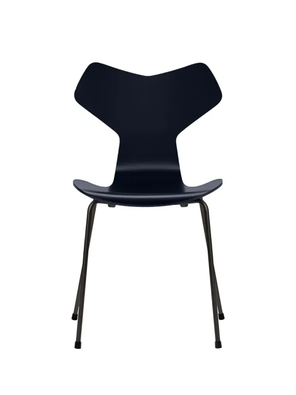 3130 Grand Prix stol lakeret af Arne Jacobsen
