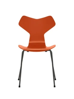 3130 Grand Prix stol lakeret af Arne Jacobsen