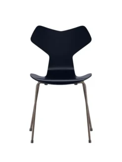 3130 Grand Prix stol lakeret af Arne Jacobsen