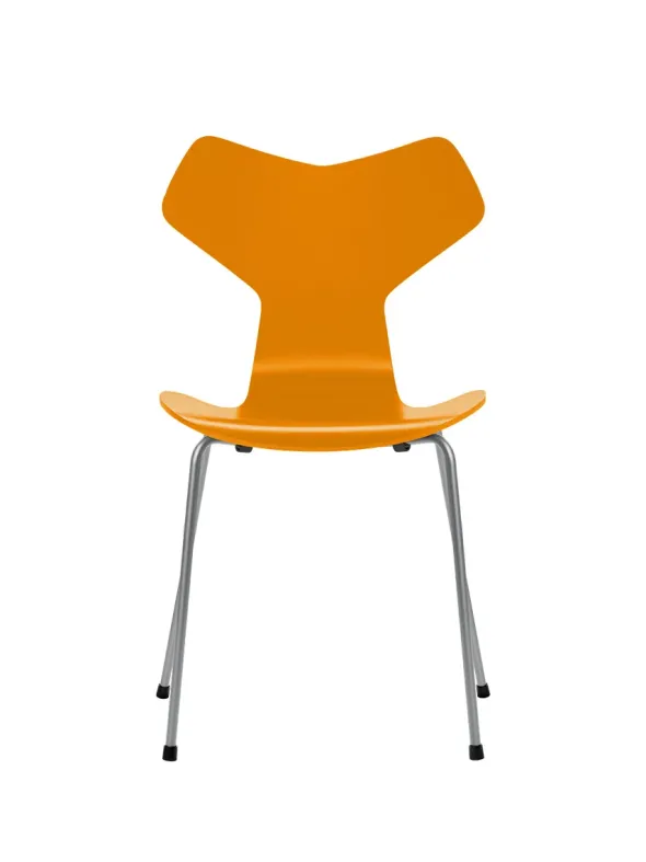 3130 Grand Prix stol lakeret af Arne Jacobsen