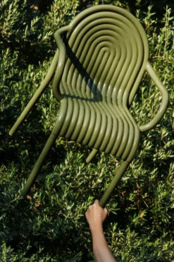 Groove Arm Chair fra Tom Dixon