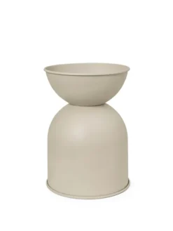 Hourglass Pot, cashmere fra Ferm Living