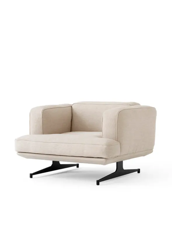 Inland AV21 Lounge Chair fra &Tradition