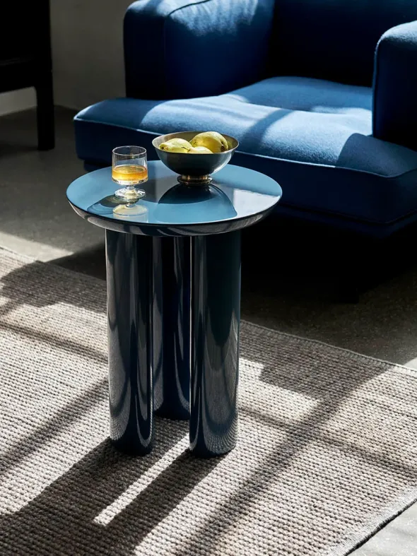 Inland AV21 Lounge Chair fra &Tradition