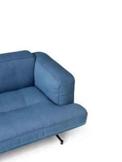 Inland AV23 Sofa fra &Tradition