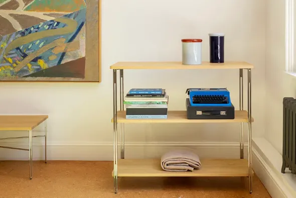 Inline Floor Shelving fra Nine
