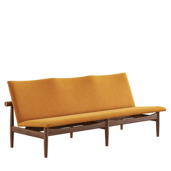 Japan 3 pers. sofa, valnød af Finn Juhl